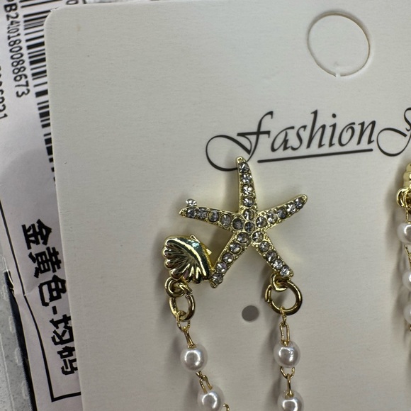 Gold Starfish and Pearl Drop Earrings - Picture 5 of 8